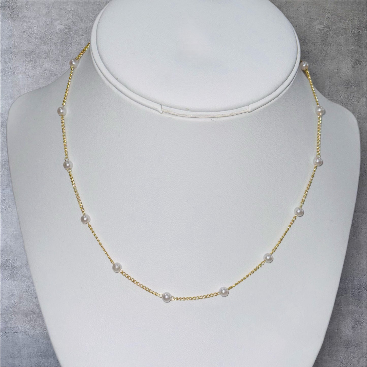 Sweet Pearls Necklace