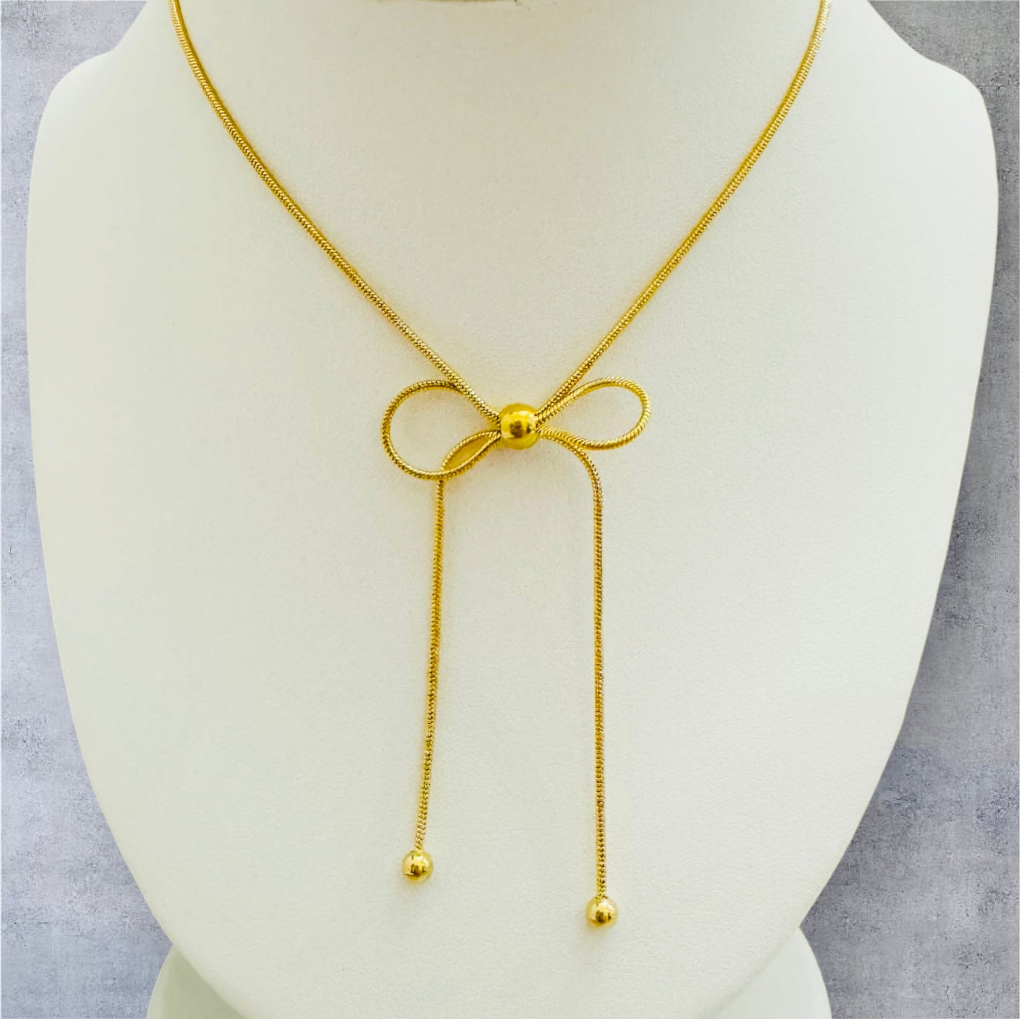 Sweet Bow Necklace