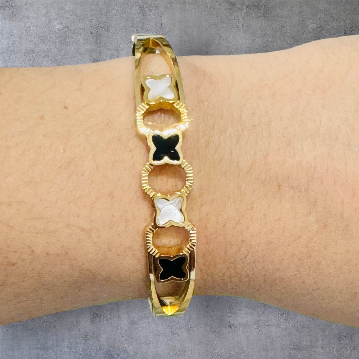 Four Flower Bracelet