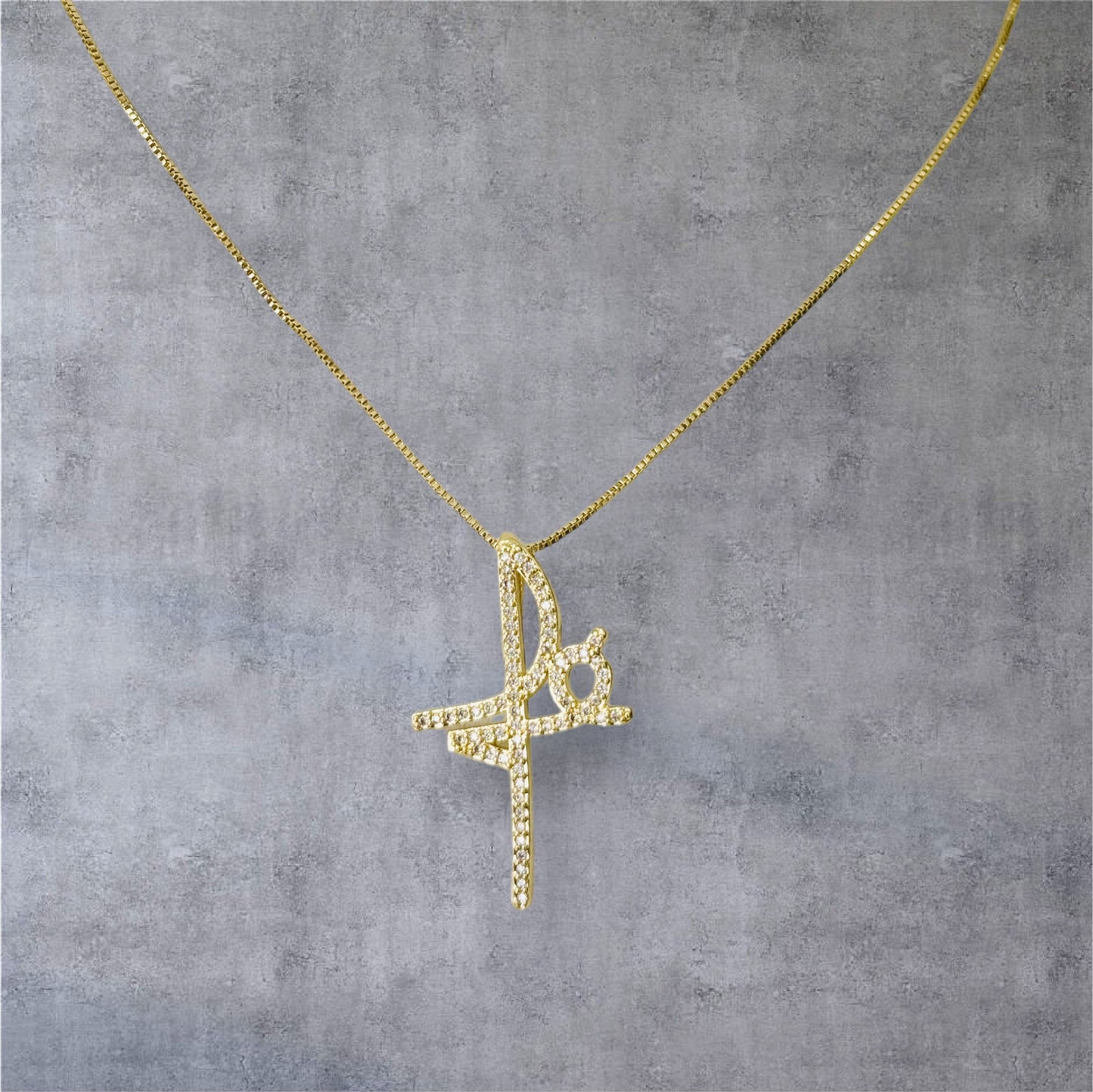 Fe Necklace